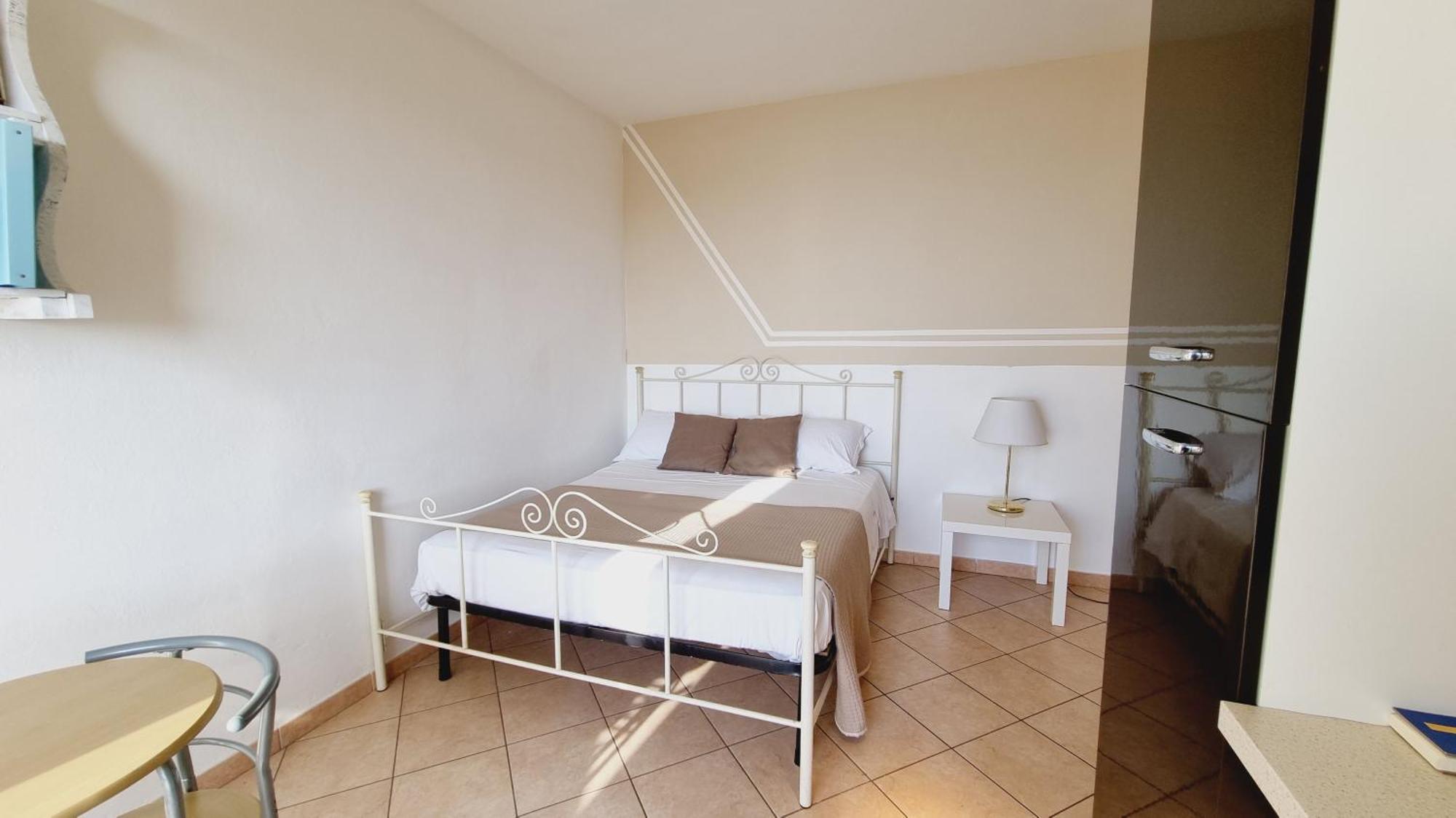 Bov'Apartment โตรเปอา ภายนอก รูปภาพ